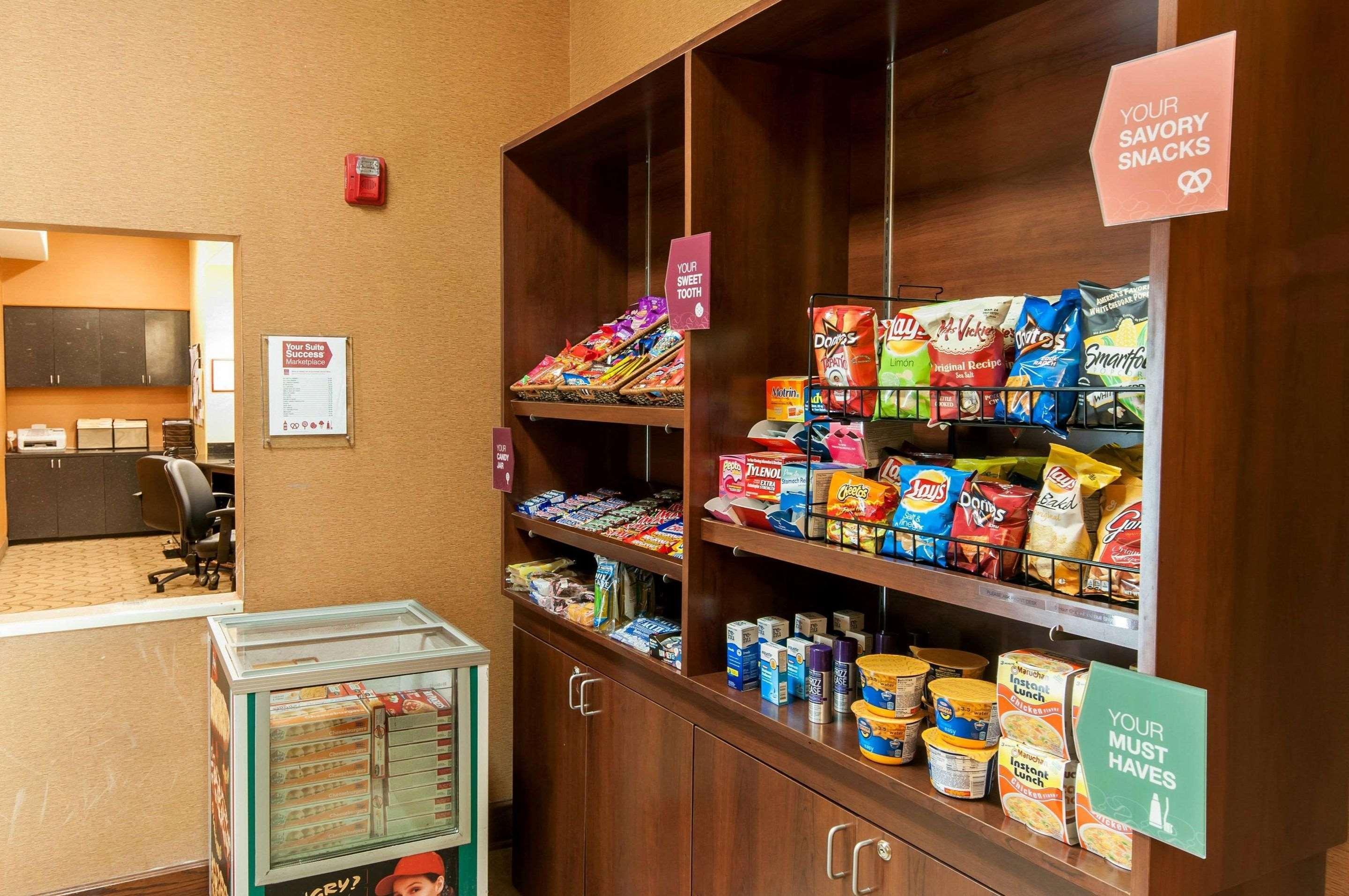 Spark By Hilton Houston Hobby Airport Екстериор снимка