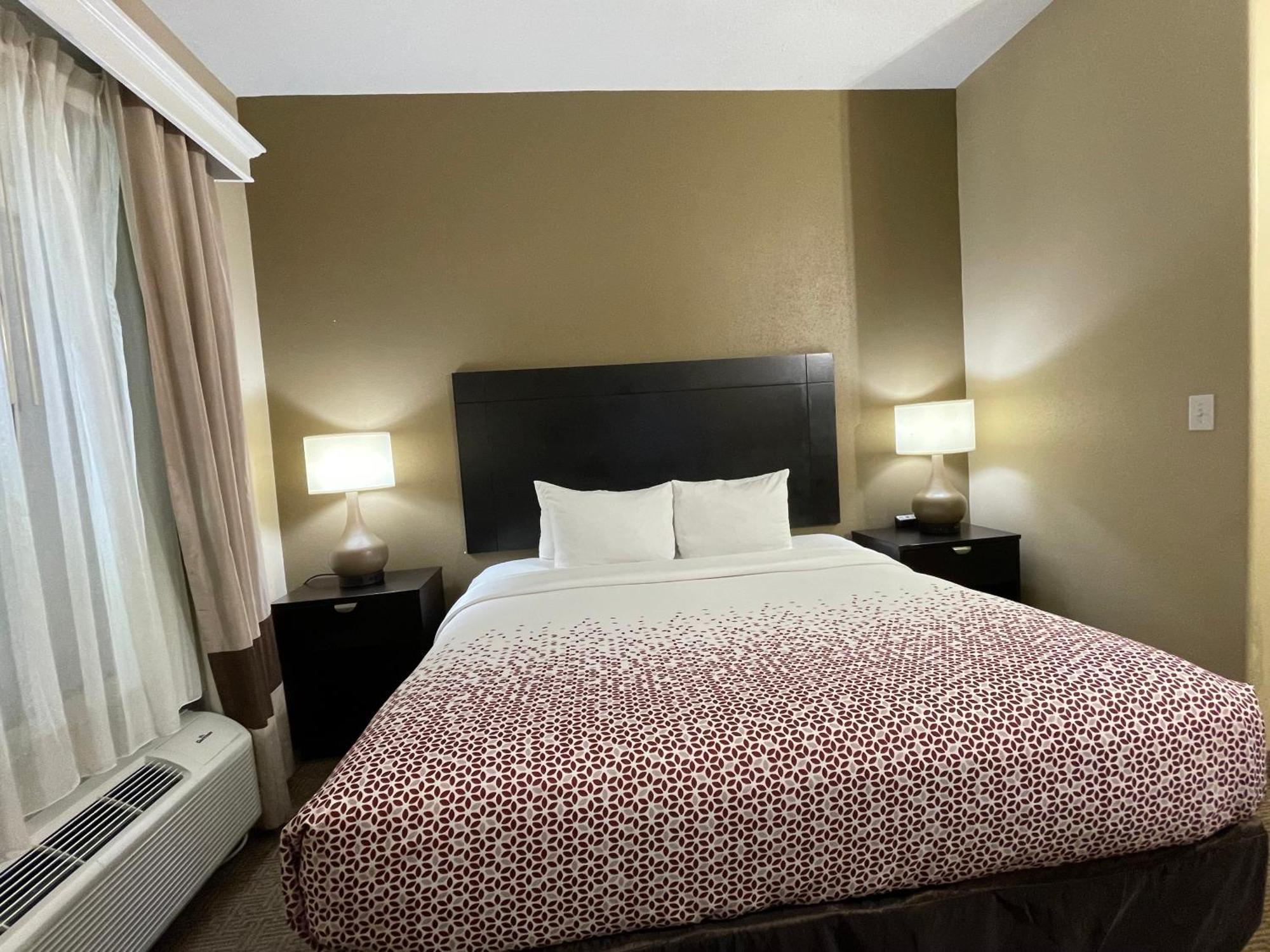 Spark By Hilton Houston Hobby Airport Екстериор снимка